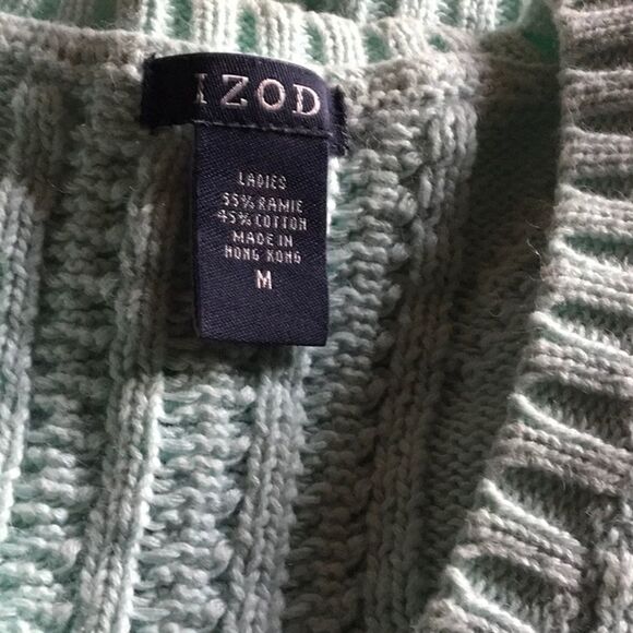 IZOD V NECK Mint Green SWEATER - Picture 4 of 4